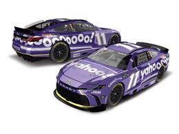 DENNY HAMLIN 2025 YAHOO! 1:64 ARC DIECAST