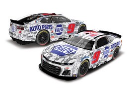 CHASE ELLIOTT 2025 NAPA SALUTES 1:24 LIQUID COLOR ELITE DIECAST