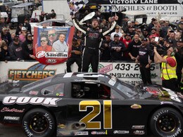 KADEN HONEYCUTT 2025 COOK ELECTRICAL 5 FLAGS SPEEDWAY RACED WIN 1:24 AUTOGRAPHED ARC DIECAST